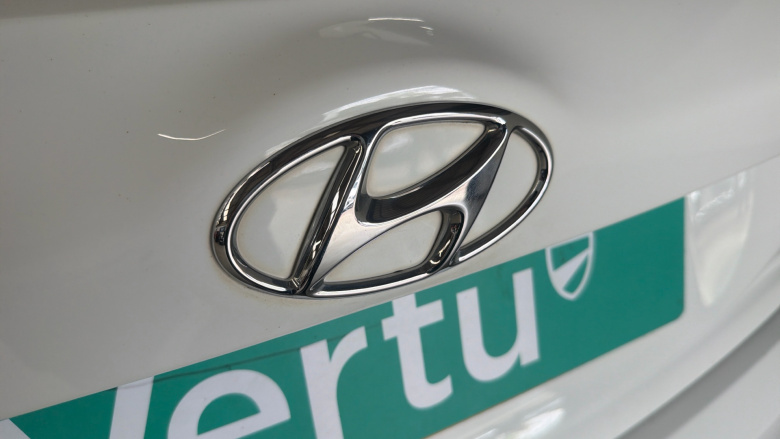 Hyundai i20 1.2 MPi S Connect 5dr Petrol Hatchback